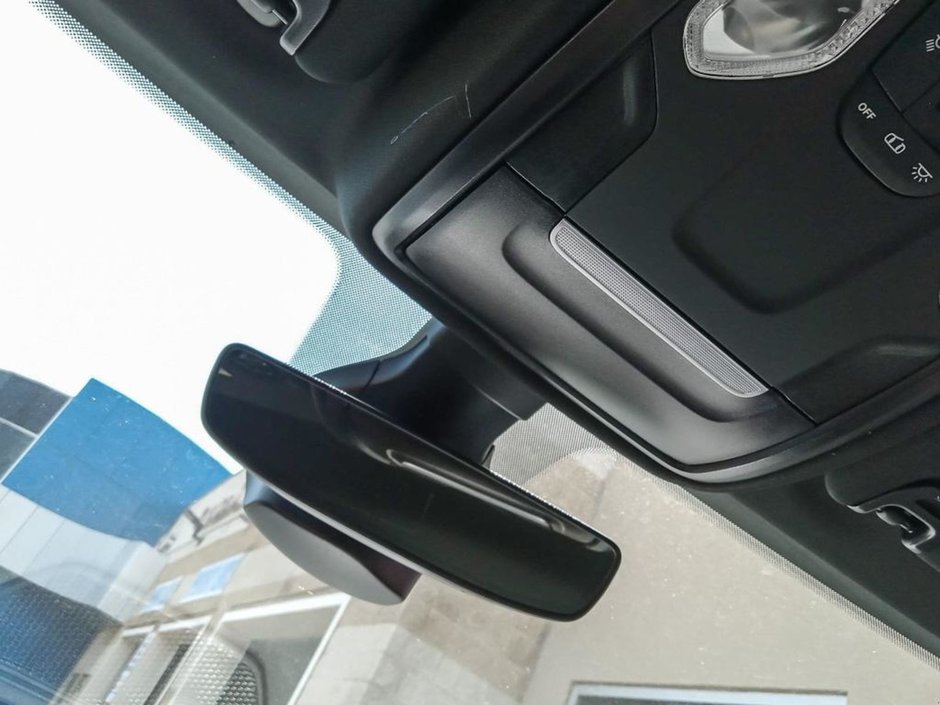 2024 Ram 2500 BIG HORN IN BRIGHT WHITE EQUIPPED WITH A 6.4L HEMI V8 , 4X4 , 8SPD AUTO , PROTECTION GROUP , PUSH START , HD SHOCKS , CLASS V HI-19