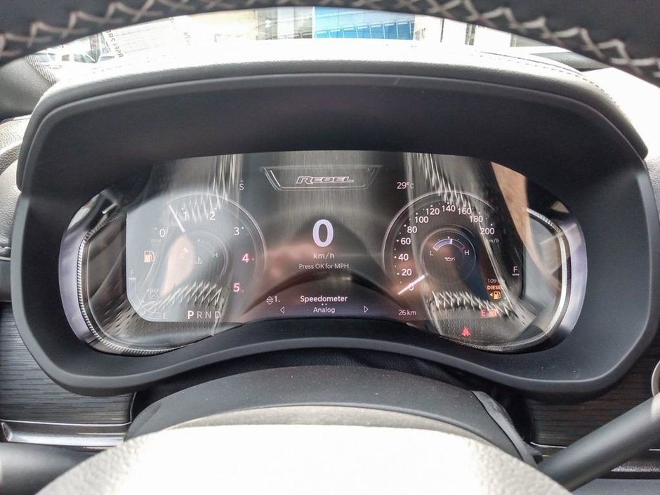 2024 Ram 2500 REBEL IN BILLET SILVER EQUIPPED WITH A 6.7L CUMMINS TURBO DIESEL , 4X4 , 6SPD AUTO , REAR AUTO LVL AIR SUSPENSION , POWER RUNNIN-13