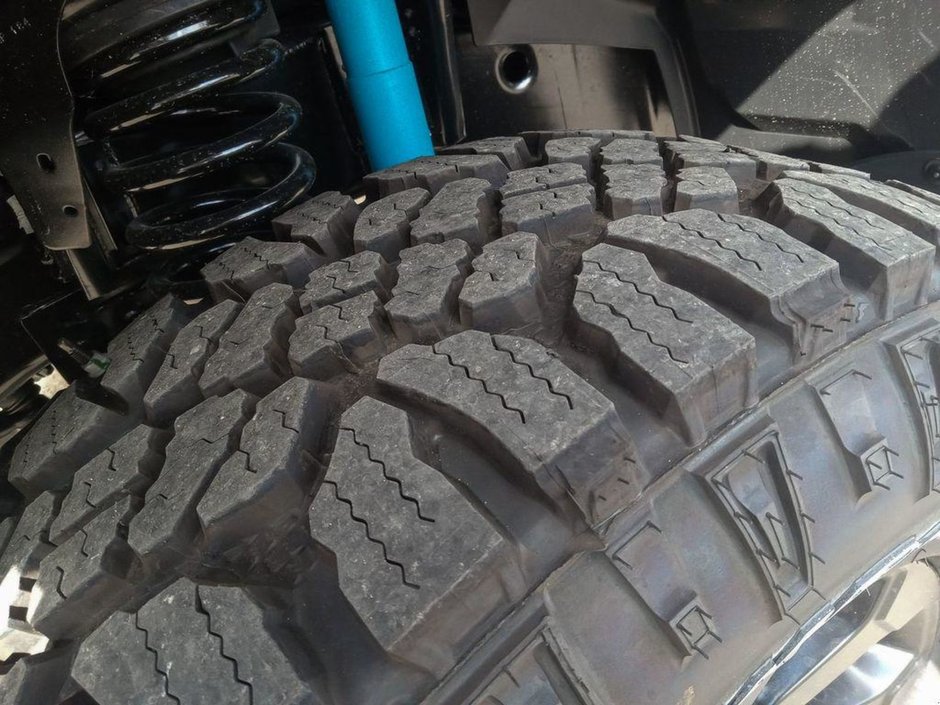 2024 Ram 2500 POWER WAGON IN FLAME RED EQUIPPED WITH A 6.4L HEMI V8 , 4X4 , 8SPD AUTO , 8.4INCH TOUCHSCREEN , TRADESMAN LVL 2 , PWR WAGON PCKG-6