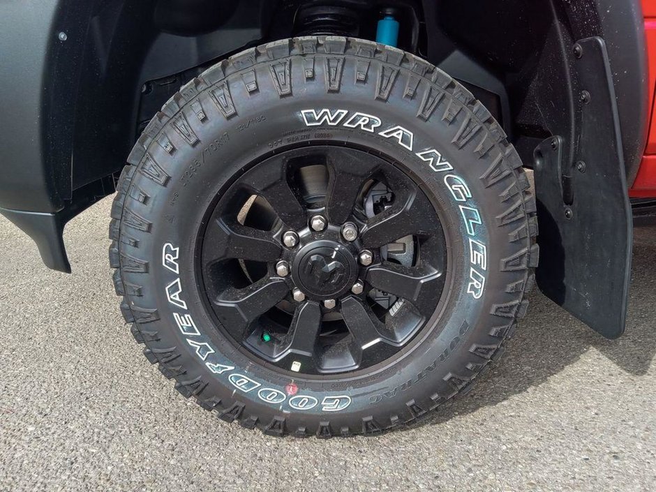 2024 Ram 2500 POWER WAGON IN FLAME RED EQUIPPED WITH A 6.4L HEMI V8 , 4X4 , 8SPD AUTO , 8.4INCH TOUCHSCREEN , TRADESMAN LVL 2 , PWR WAGON PCKG-5