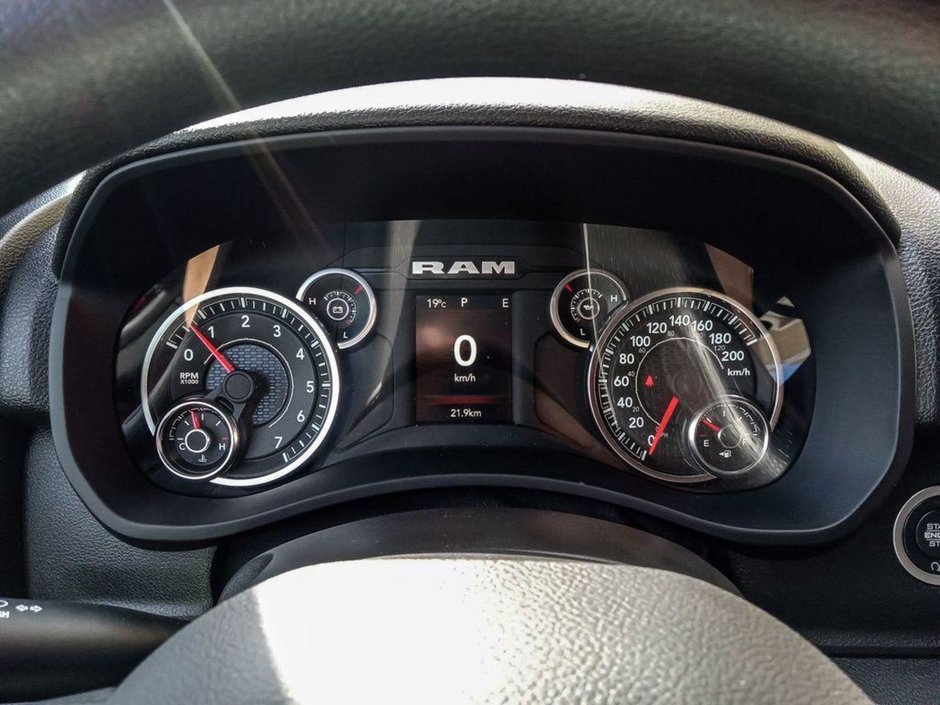 2024 Ram 2500 POWER WAGON IN FLAME RED EQUIPPED WITH A 6.4L HEMI V8 , 4X4 , 8SPD AUTO , 8.4INCH TOUCHSCREEN , TRADESMAN LVL 2 , PWR WAGON PCKG-13