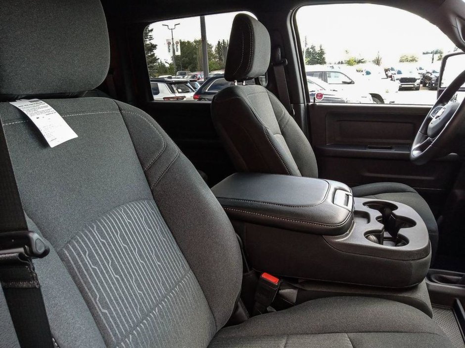 2024 Ram 2500 POWER WAGON IN FLAME RED EQUIPPED WITH A 6.4L HEMI V8 , 4X4 , 8SPD AUTO , 8.4INCH TOUCHSCREEN , TRADESMAN LVL 2 , PWR WAGON PCKG-20