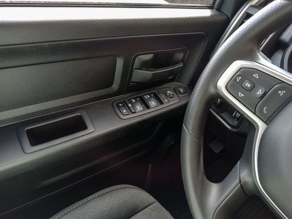 2024 Ram 2500 POWER WAGON IN FLAME RED EQUIPPED WITH A 6.4L HEMI V8 , 4X4 , 8SPD AUTO , 8.4INCH TOUCHSCREEN , TRADESMAN LVL 2 , PWR WAGON PCKG-15