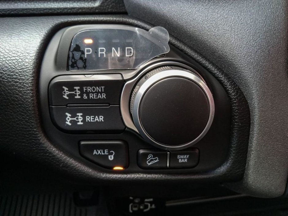 2024 Ram 2500 POWER WAGON IN FLAME RED EQUIPPED WITH A 6.4L HEMI V8 , 4X4 , 8SPD AUTO , 8.4INCH TOUCHSCREEN , TRADESMAN LVL 2 , PWR WAGON PCKG-16