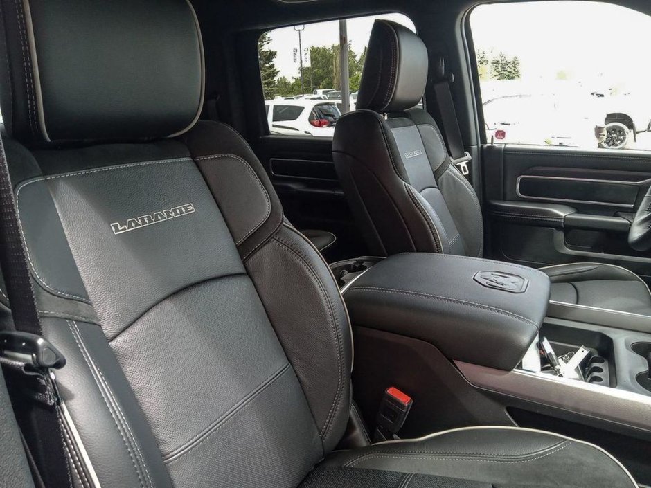 2024 Ram 2500 Laramie-19