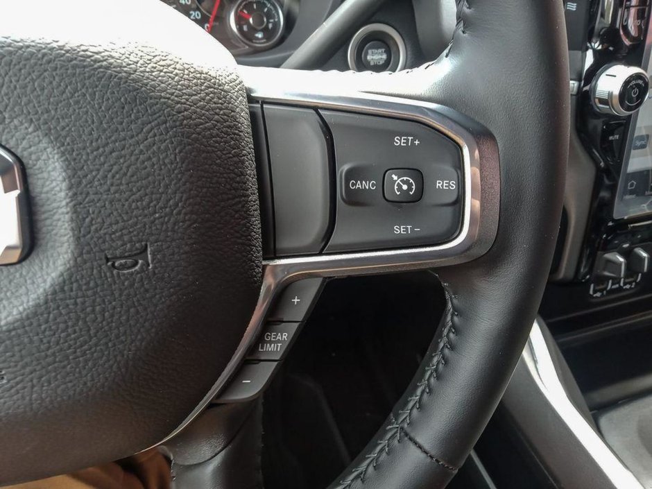 2024 Ram 2500 Laramie-15