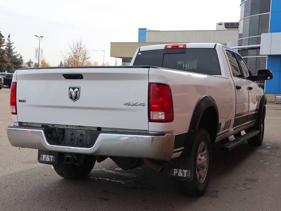 2016 Ram 3500 SLT IN BRIGHT WHITE EQUIPPED WITH A 5.7L HEMI V8 , 4X4 , 6 SPD AUTO , 6SPEAKER AUDIO , PWR WINDOWS/LOCKS , AC , CRUISE-9