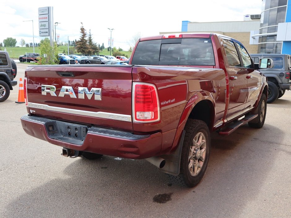 2018 Ram 3500 LIMITED IN RED PEARL EQUIPPED WITH A 6.7L CUMMINS TURBO DIESEL I6 , 4X4 , 6SPD AUTO , RUNNING BOARDS , 5TH WHEEL & GOOSENECK TOW-10