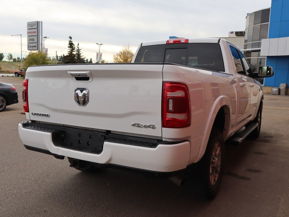 2019 Ram 3500 LARAMIE IN BRIGHT WHITE EQUIPPED WITH A 6.7L HO CUMMINS TURBO DIESEL I6 , 4X4 , 6SPD AISIN HD AUTO , LARAMIE LVL 2 , SPORT APPEA-9