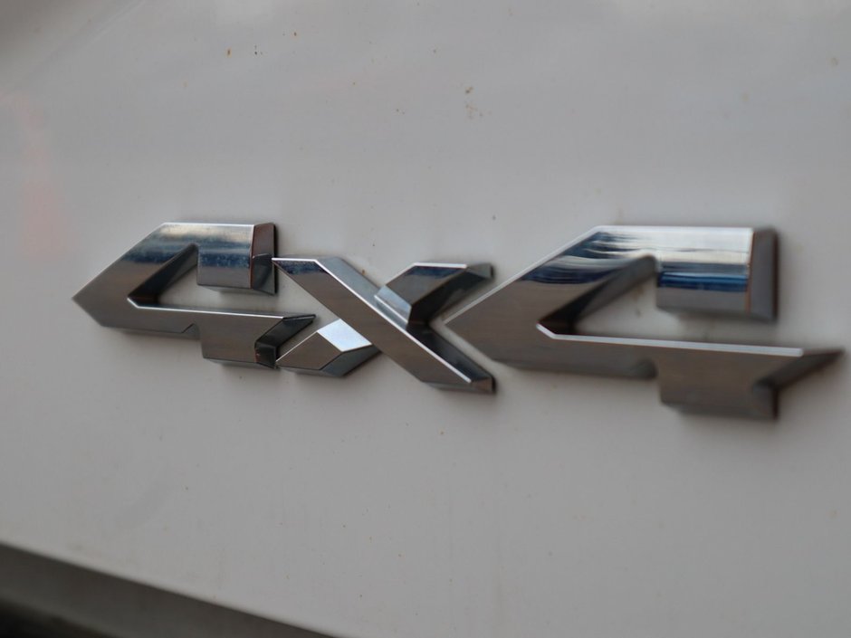 2019 Ram 3500 LARAMIE IN BRIGHT WHITE EQUIPPED WITH A 6.7L HO CUMMINS TURBO DIESEL I6 , 4X4 , 6SPD AISIN HD AUTO , LARAMIE LVL 2 , SPORT APPEA-16