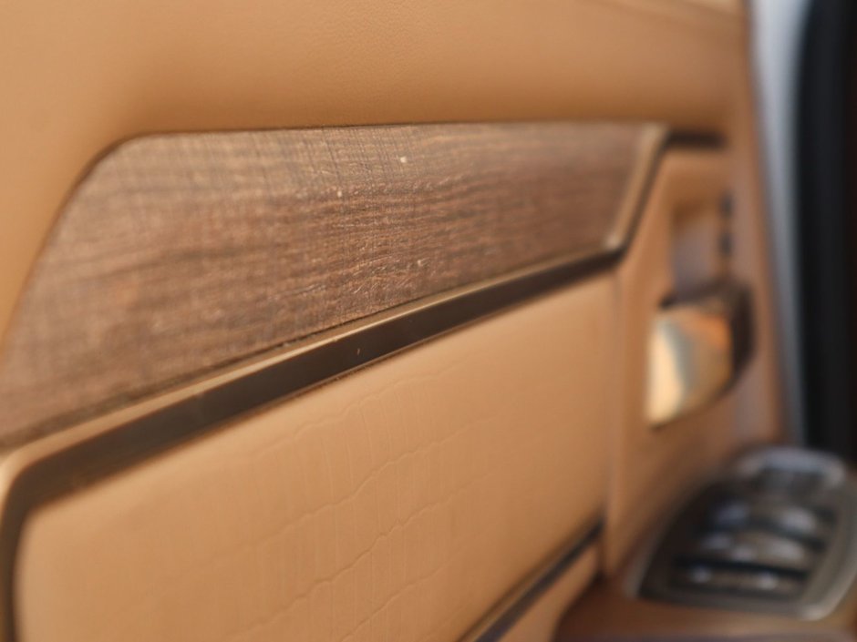 2022 Ram 3500 LONGHORN IN PEARL WHITE EQUIPPED WITH A 6.7L CUMMINS TURBO DIESEL , 4X4 , 6SPD AISIN HD AUTO , ADAPTIVE STEERING , REAR AUTO LVL-20