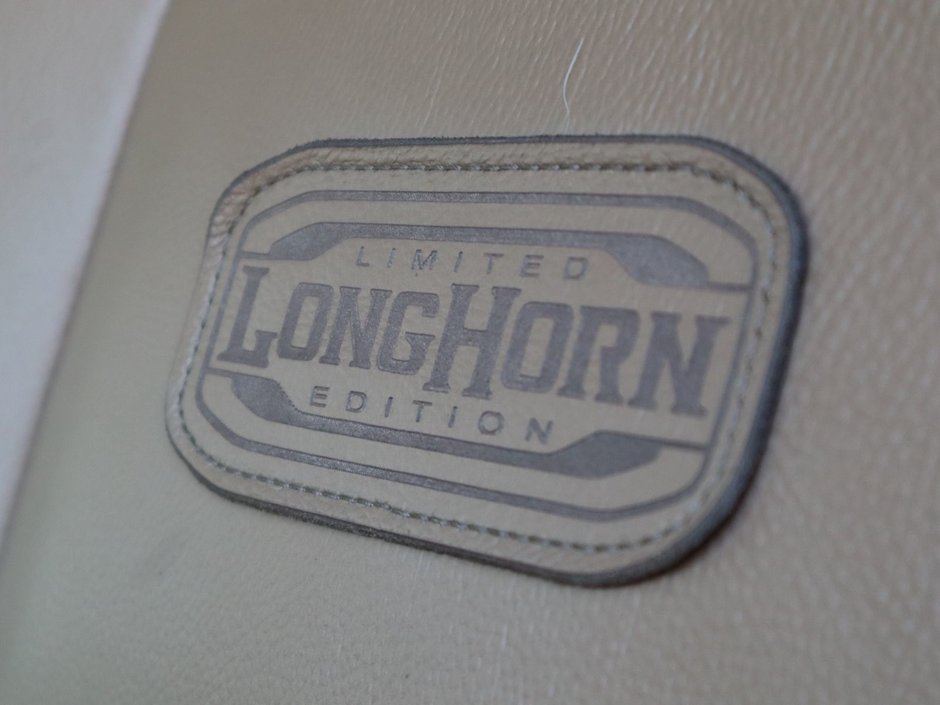 2023 Ram 3500 LIMITED LONGHORN IN DIAMOND BLACK EQUIPPED WITH A 6.7L HO CUMMINS TUBRO DIESEL I6 , 4X4 , 6SPD AISIN HD AUTO , DUALLY , REAR AUT-22