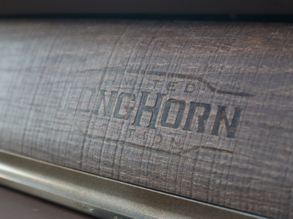 2023 Ram 3500 LIMITED LONGHORN IN DIAMOND BLACK EQUIPPED WITH A 6.7L HO CUMMINS TUBRO DIESEL I6 , 4X4 , 6SPD AISIN HD AUTO , DUALLY , REAR AUT-28