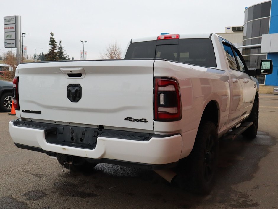 2023 Ram 3500 LARAMIE IN BRIGHT WHITE EQUIPPED WITH A 6.7L CUMMINS TURBO DIESEL I6 , 4X4 , 6SPD AUTO , REAR AUTO LVL AIR SUSPENSION , LARAMIE-9