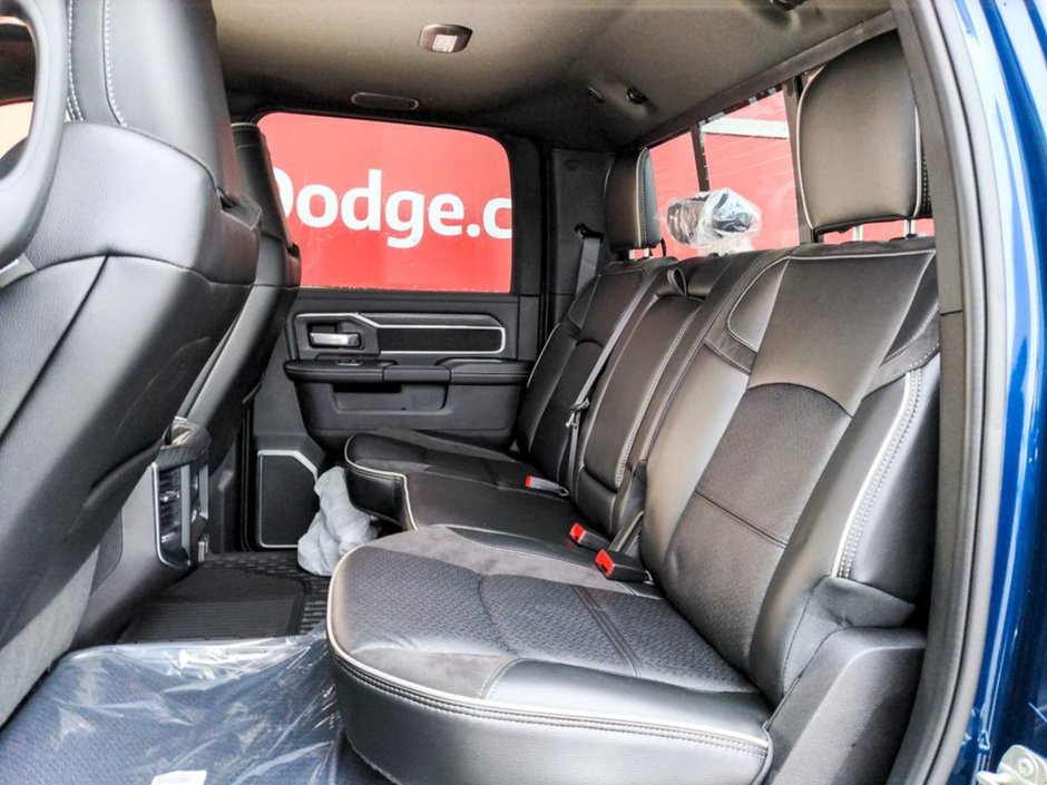 2024 Ram 3500 LARAMIE, 6.7L CUMMINS TURBO DIESEL I-6, HTD/VEN FRONT SEATS, 12 UCONNECT 5 W/NAV, 17SPKR HARMAN/KARDON PREMIUM SOUND SUNROOF, RE-21