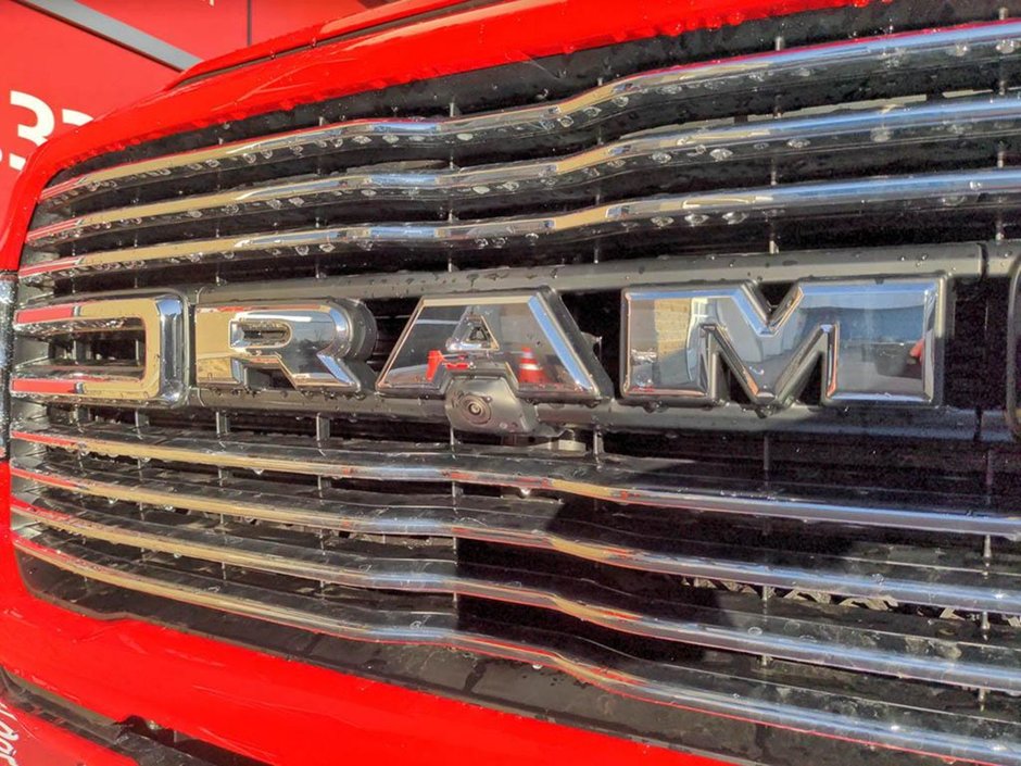 2024 Ram 3500 LARAMIE, 6.7L CUMMINS TURBO DIESEL I-6, 12 UCONNECT 5 W/ NAV, HTD/VEN FRONT SEATS, SUNROOF, 17SPKR HARMAN/KARDON PREMIUM SOUND-8