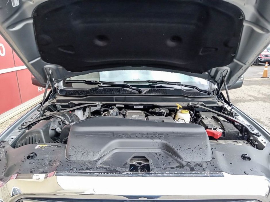 2024 Ram 3500 LARAMIE, 6.7L CUMMINS TURBO DIESEL I-6, 12 UCONNECT 5 W/ NAV, HTD/VEN FRONT SEATS, SUNROOF, 17SPKR HARMAN/KARDON PREMIUM SOUND-9