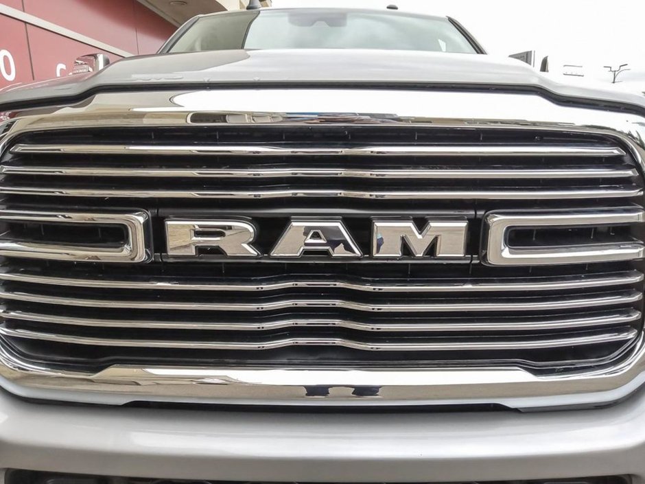 2024 Ram 3500 LARAMIE, 6.7L CUMMINS TURBO DIESEL I-6, 12 UCONNECT 5 W/ NAV, HTD/VEN FRONT SEATS, SUNROOF, 17SPKR HARMAN/KARDON PREMIUM SOUND-8