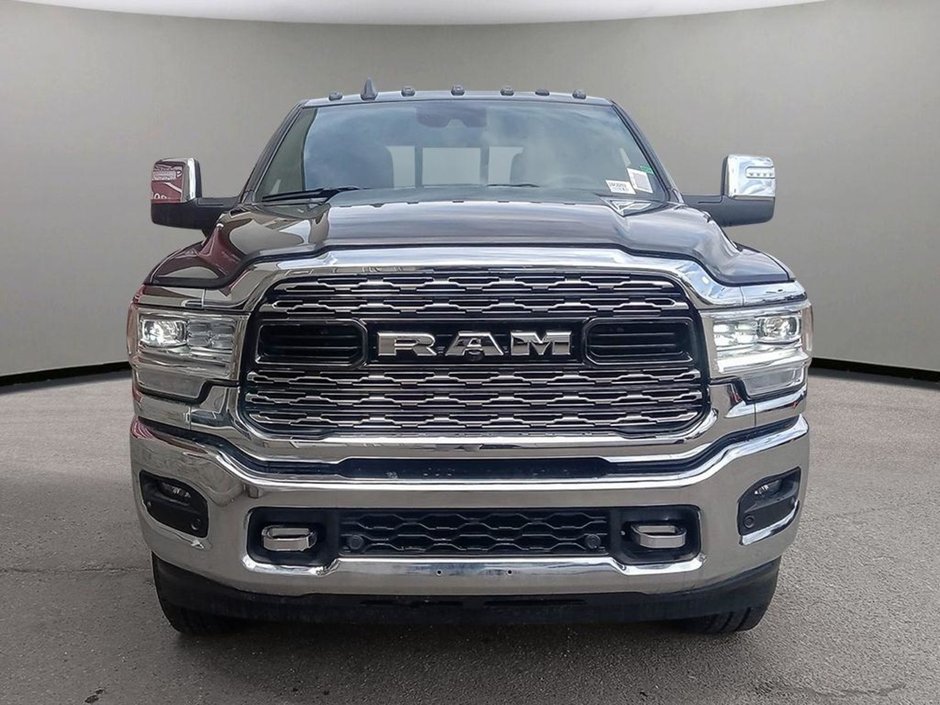 2024 Ram 3500 LIMITED, 6.7L CUMMINS TURBO DIESEL I6, 12 UCONNECT 5 W/NAV, 360 CAMERA, ADAPTIVE CRUISE, REAR AUTO-LEVELLING AIR SUSPENSION-1