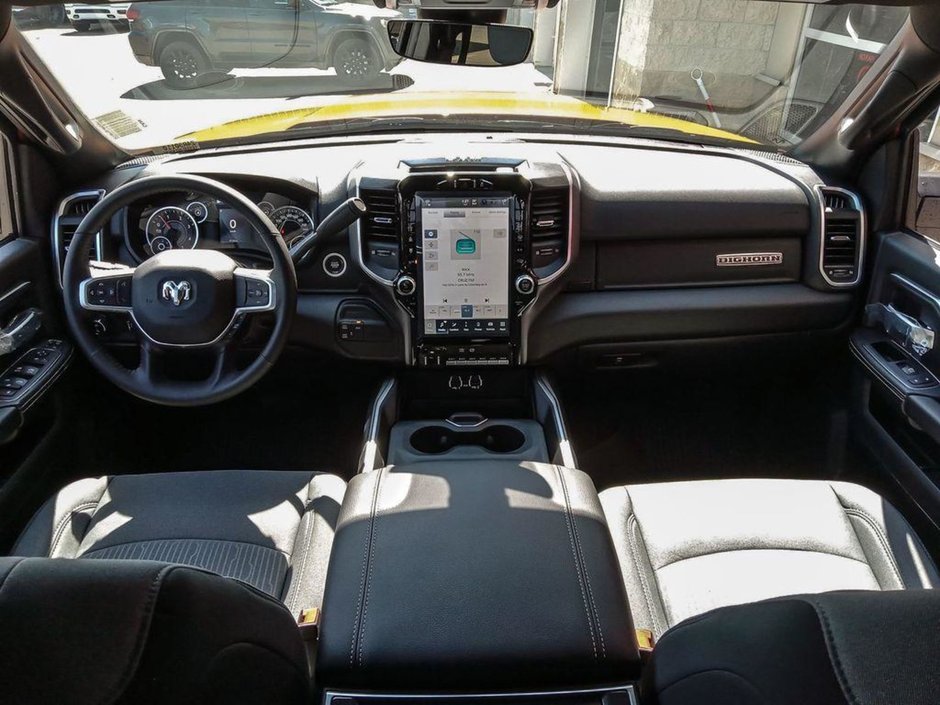 2024 Ram 3500 BIG HORN IN OMAHA ORANGE EQUIPPED WITH A 6.7L CUMMINS HO TURBO DIESEL I6 , 4X4 , 6SPD AISIN HD AUTO , 12INCH W/NAV , ALPINE AUDI-22