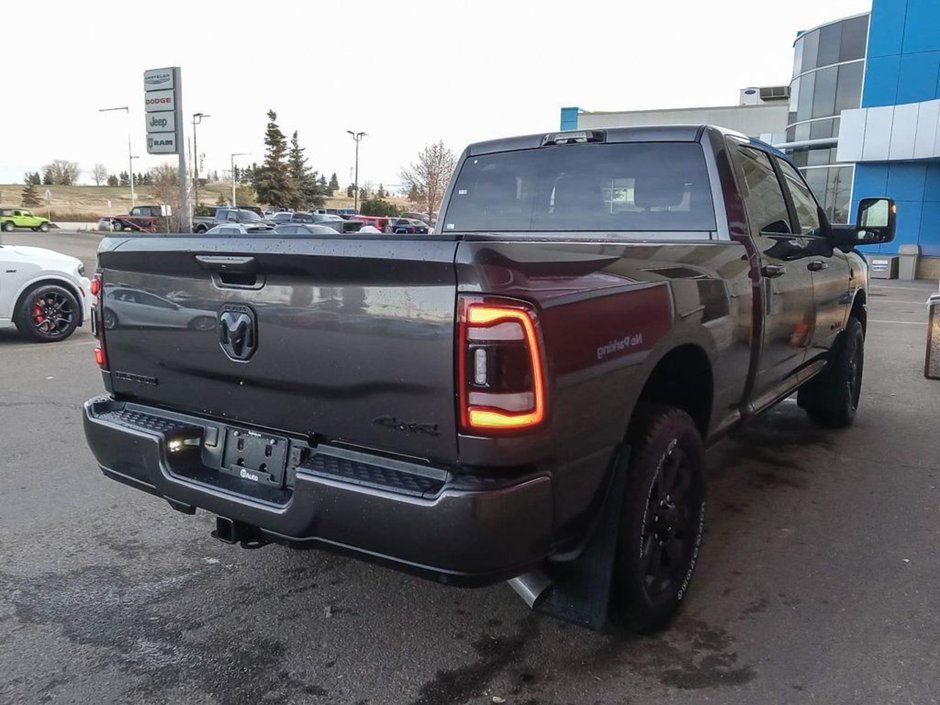 2024 Ram 3500 BIG HORN IN GRANITE METALLIC EQUIPPED WITH A 6.7L CUMMINS TURBO DIESEL , 4X4 , 6SPD AUTO , REAR AUTO LVL AIR SUSPENSION , ALPINE-26