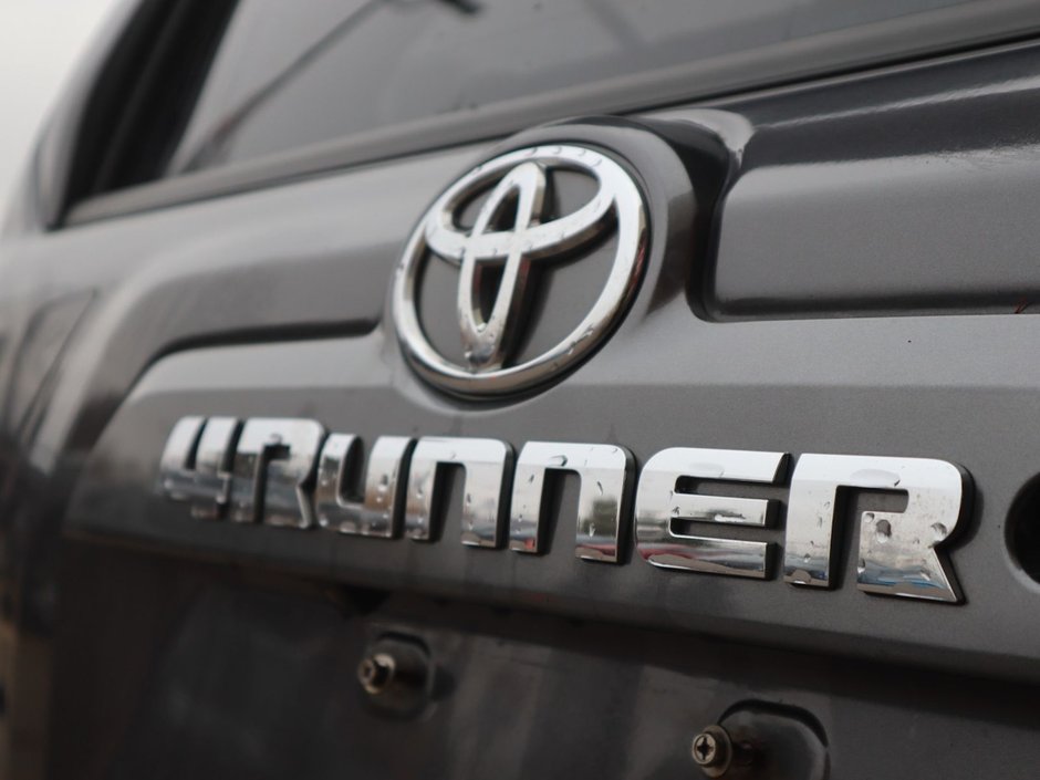 2019 Toyota 4Runner LIMITED - 4.0L, 4WD, LEATHER, NAV, SUNROOF, REMOTE START,-12