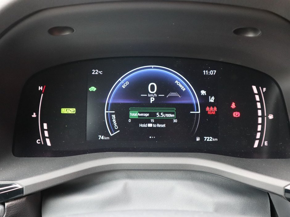 2025 Toyota Camry SE IN CHERRY RED EQUIPPED WITH A 2.5L HYBRID E4 ENGINE , FWD , CVT AUTO , SYNTHETIC LEATHER HEATED SEATS , DIGITAL DASH , BACKUP-27