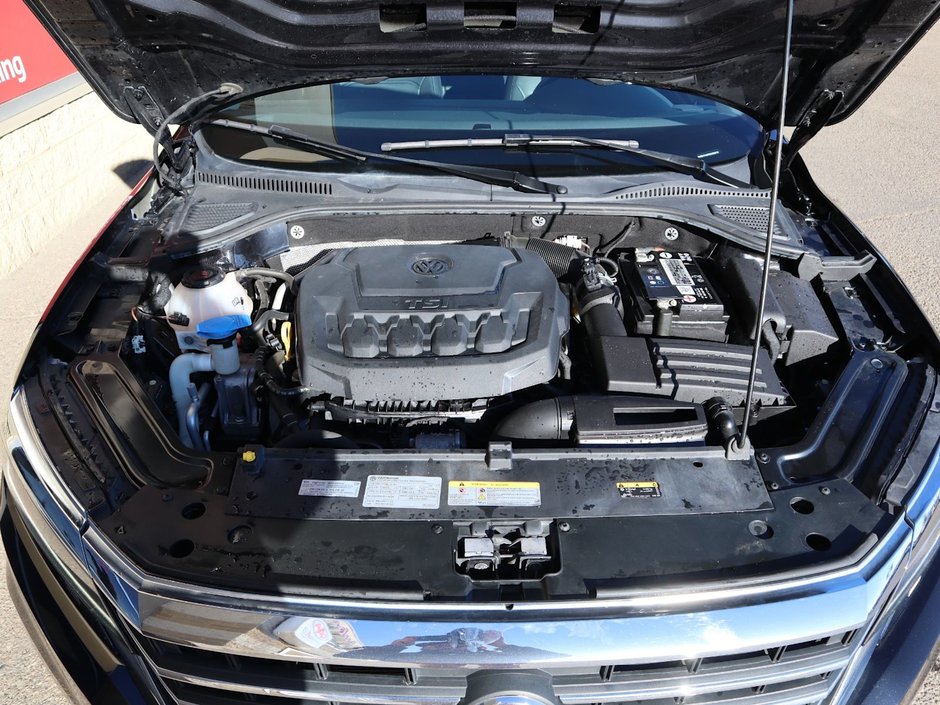 2021 Volkswagen Passat HIGHLINE IN BLACK EQUIPPED WITH A 2.0L TURBO I4 , FWD , 6SPD AUTO , PREMIUM SYNTHETIC LEATHER HEATED SEATS , DUAL ZONE AC , BACK-26