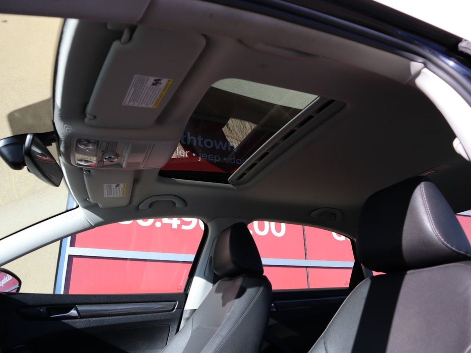 2021 Volkswagen Passat HIGHLINE IN BLACK EQUIPPED WITH A 2.0L TURBO I4 , FWD , 6SPD AUTO , PREMIUM SYNTHETIC LEATHER HEATED SEATS , DUAL ZONE AC , BACK-17