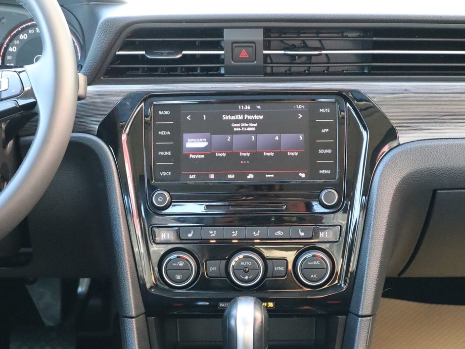 2021 Volkswagen Passat HIGHLINE IN BLACK EQUIPPED WITH A 2.0L TURBO I4 , FWD , 6SPD AUTO , PREMIUM SYNTHETIC LEATHER HEATED SEATS , DUAL ZONE AC , BACK-22