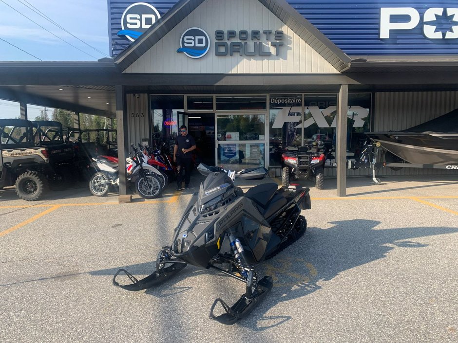 2025 Polaris 650 ASSAULT 146 SWITCHBACK