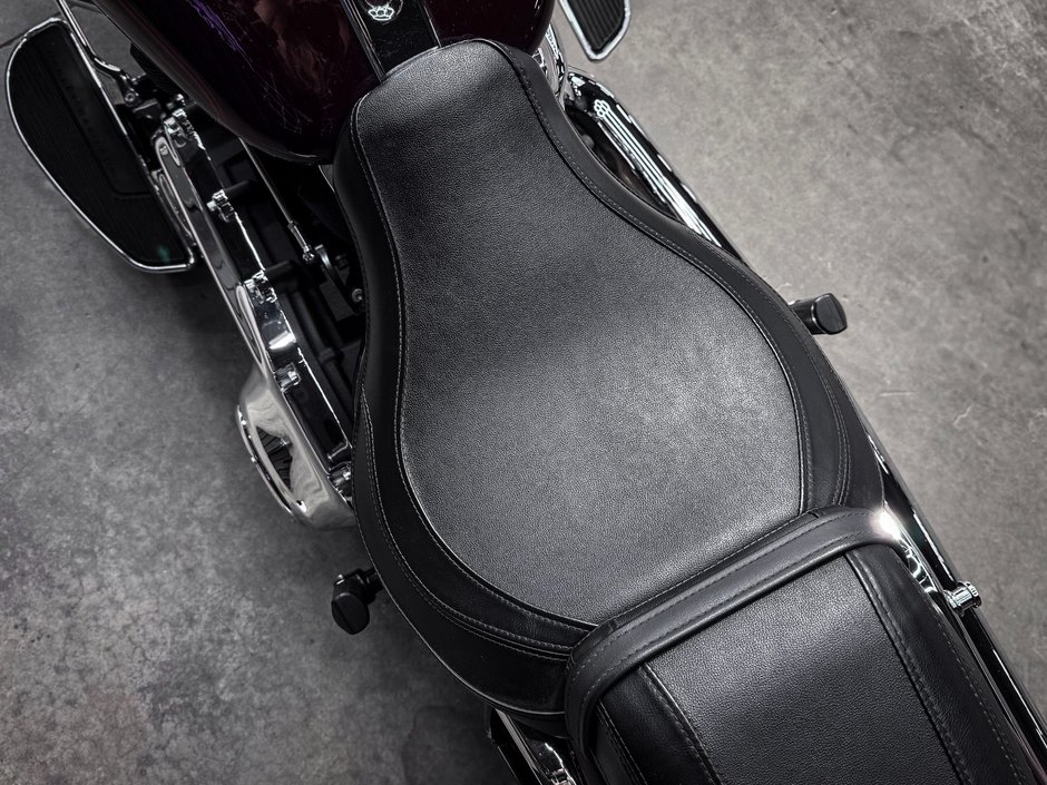 2022 Harley-Davidson FLFBS Fat Boy 114-15