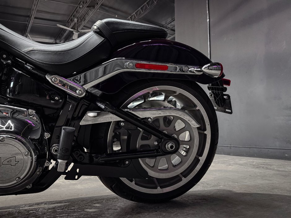 2022 Harley-Davidson FLFBS Fat Boy 114-23