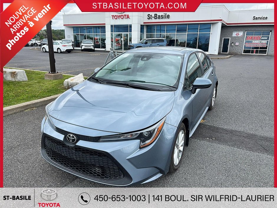 Toyota Corolla LE AMELIORÉ TOIT OUVRANT SIEGES/VOLANT CHAUFFANT 2022 à Saint-Basile-Le-Grand, Québec