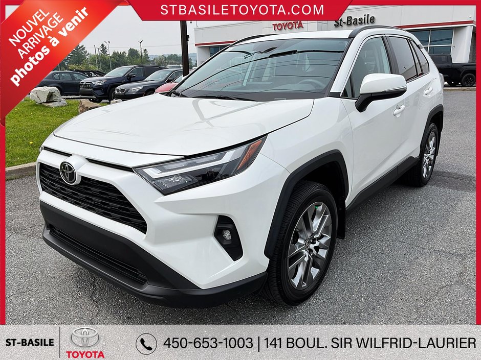 Toyota RAV4 XLE PREMIUM AWD CUIR TOIT VOLANT/SIÈGES CHAUFFANT 2022 à Saint-Basile-Le-Grand, Québec