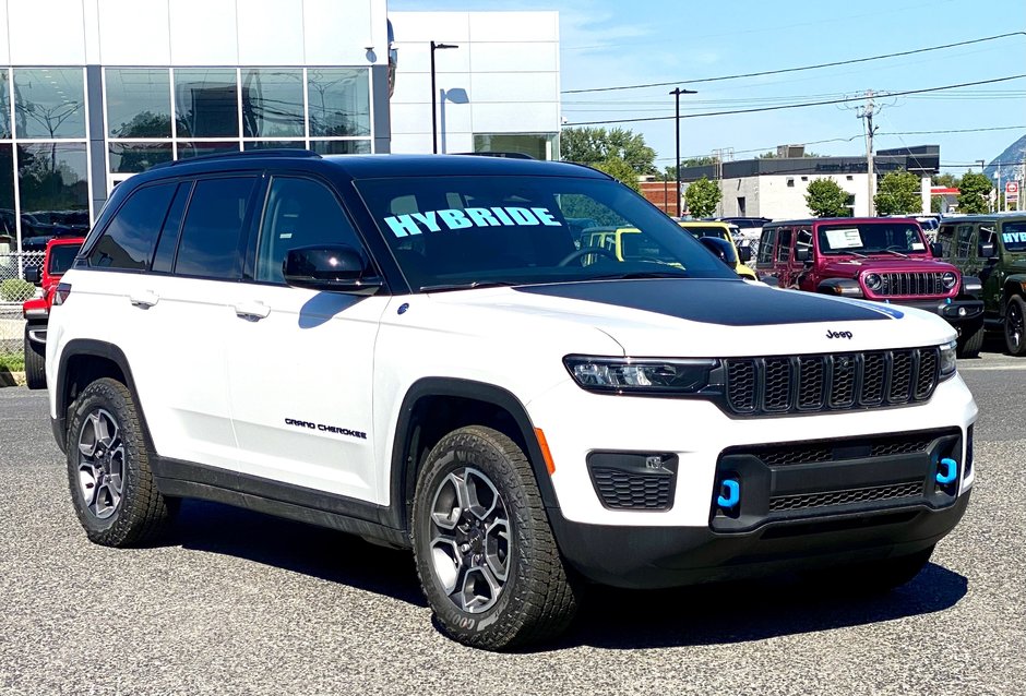 2023  Grand Cherokee 4xe Grand Phev in Saint-Basile-le-Grand, Quebec