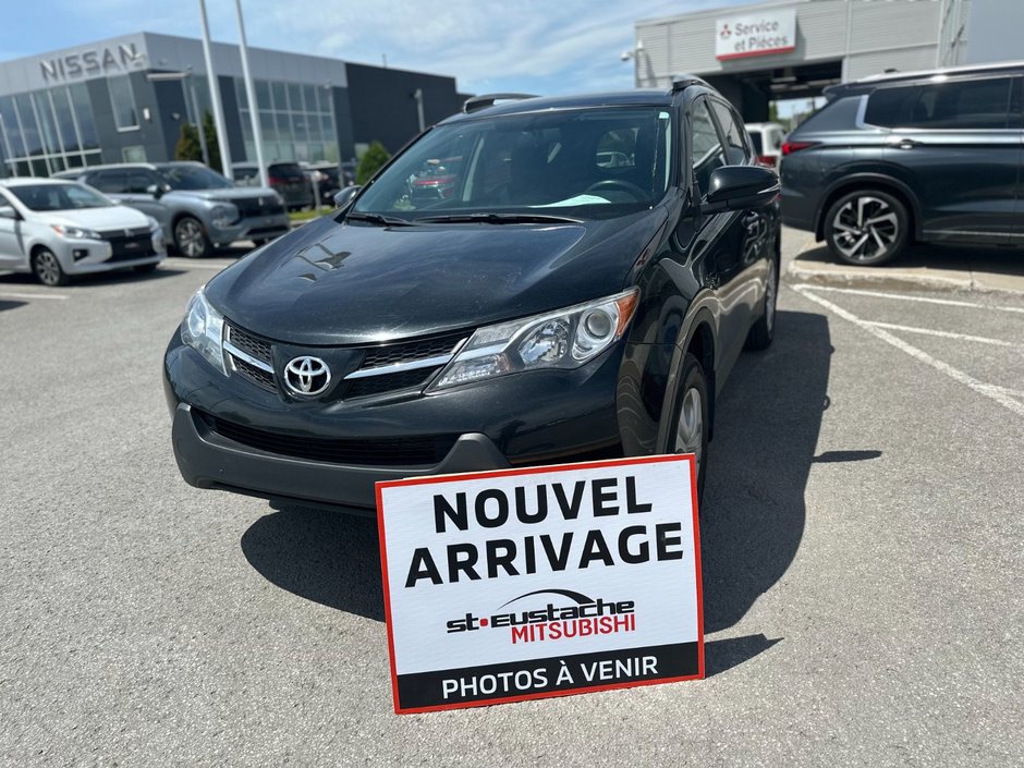 Toyota RAV4 LE**4X4/AWD**BLUETOOTH**CRUISE**AIR CLIMATISÉ** 2015 à Saint-Eustache, Québec - w940px