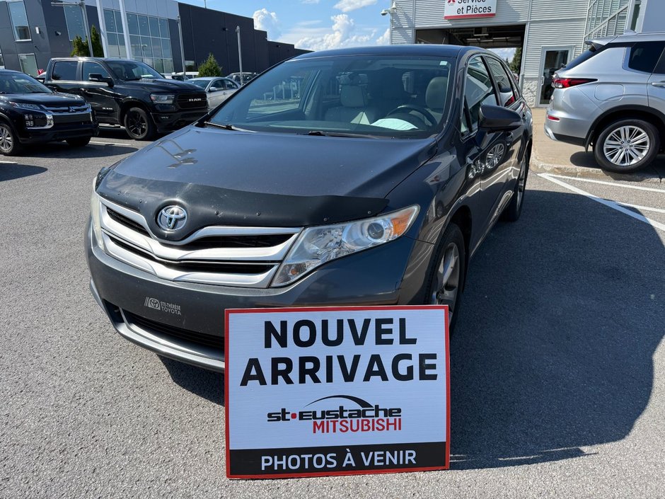 Toyota Venza XLE**AWD/4X4**CUIR**TOIT OUVRANT**BLUETOOTH**MAGS 2014 à Saint-Eustache, Québec - w940px