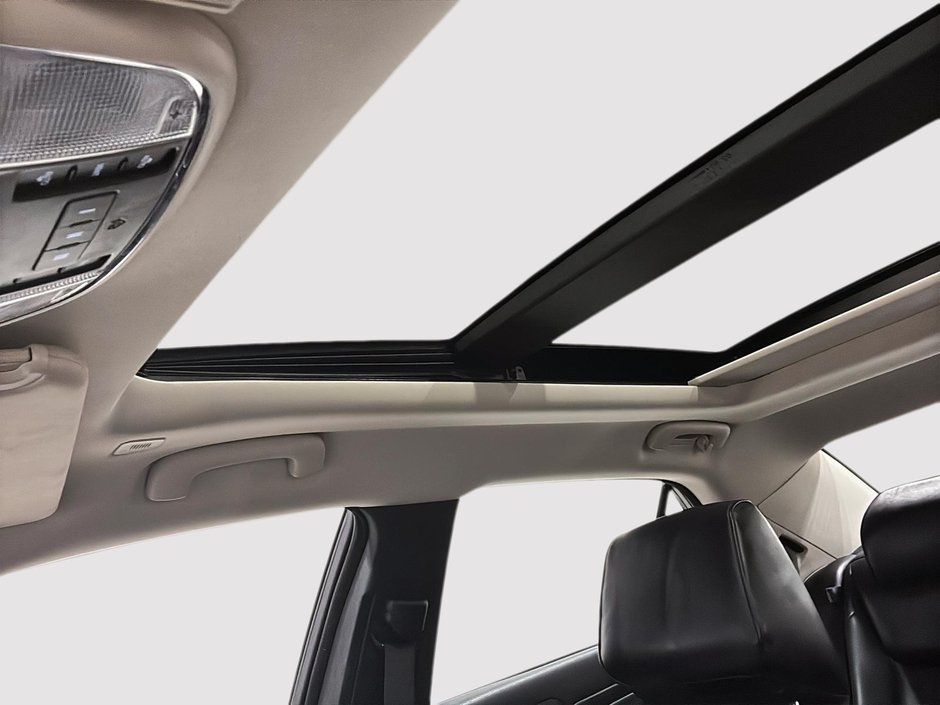 Chrysler 300 Touring L 2023-13