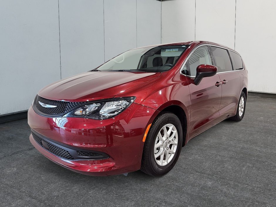 2022 Chrysler Grand Caravan SXT in Saint-Hyacinthe, Quebec