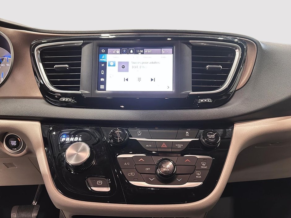 Chrysler Grand Caravan SXT 2024-10