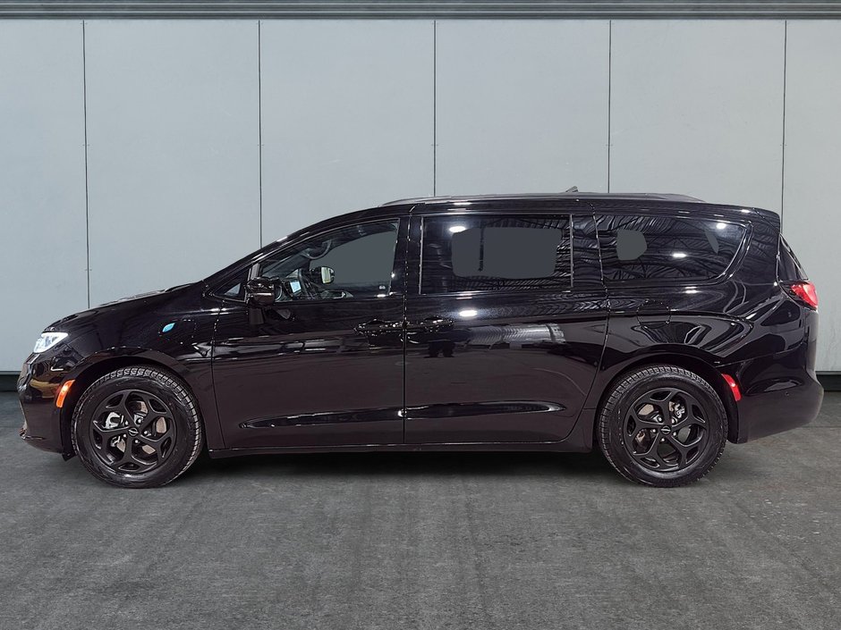 Chrysler Pacifica Hybrid Premium S Appearance 2024-6