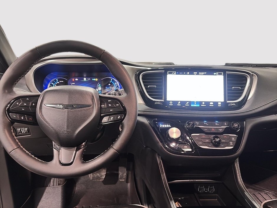 Chrysler Pacifica Hybrid Premium S Appearance 2024-10