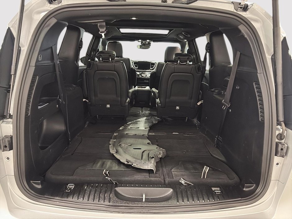 Chrysler Pacifica Touring-L Apparence S 2024-5