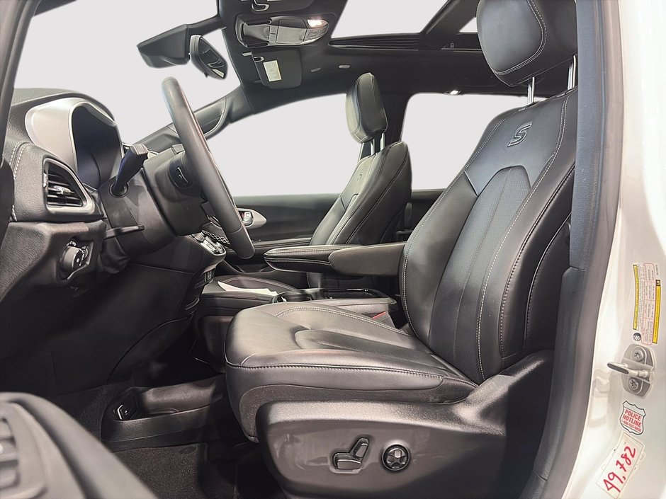 2024 Chrysler Pacifica Touring-L Apparence S-7