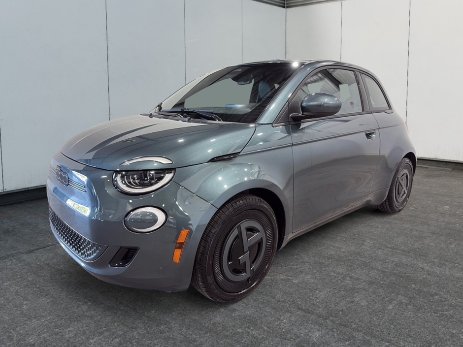 2025 Fiat 500e GIORGIO ARMANI in Saint-Hyacinthe, Quebec