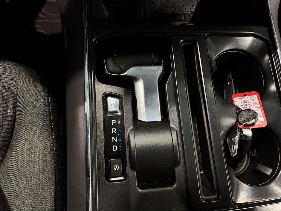 Ford F-150 Lightning Flash 2024-14