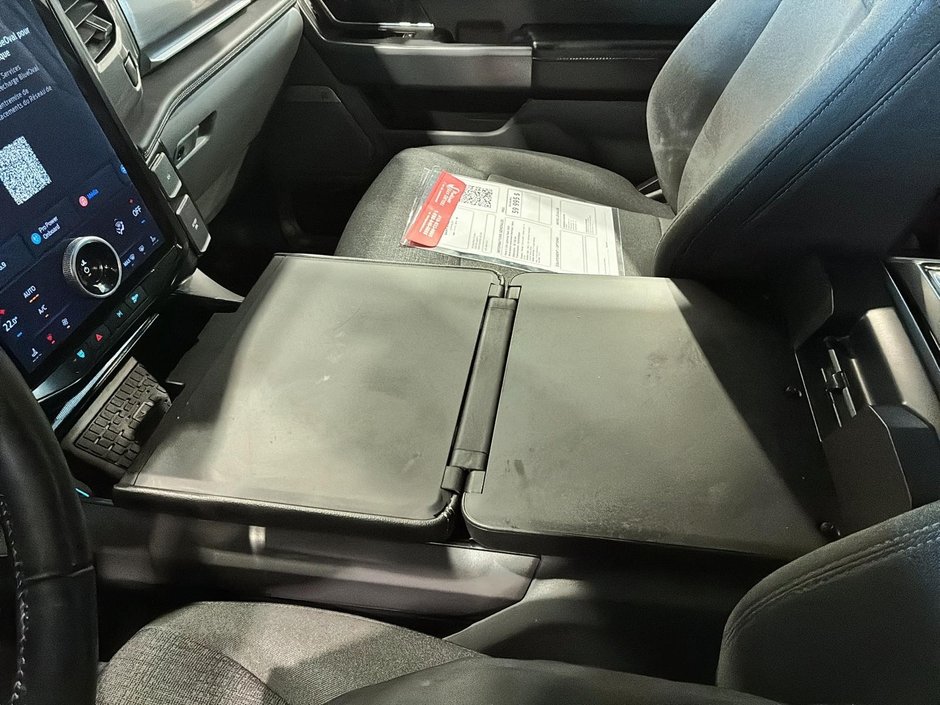 Ford F-150 Lightning Flash 2024-16