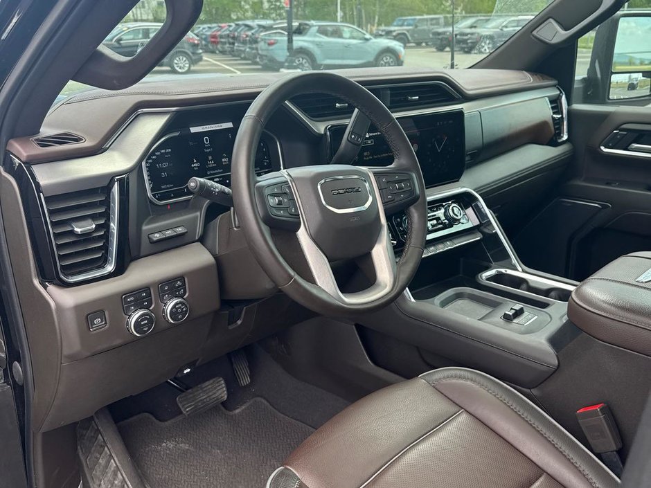 GMC Sierra 3500HD Denali CrewCab 6.6L Diesel  Roues Doubles 2024-5