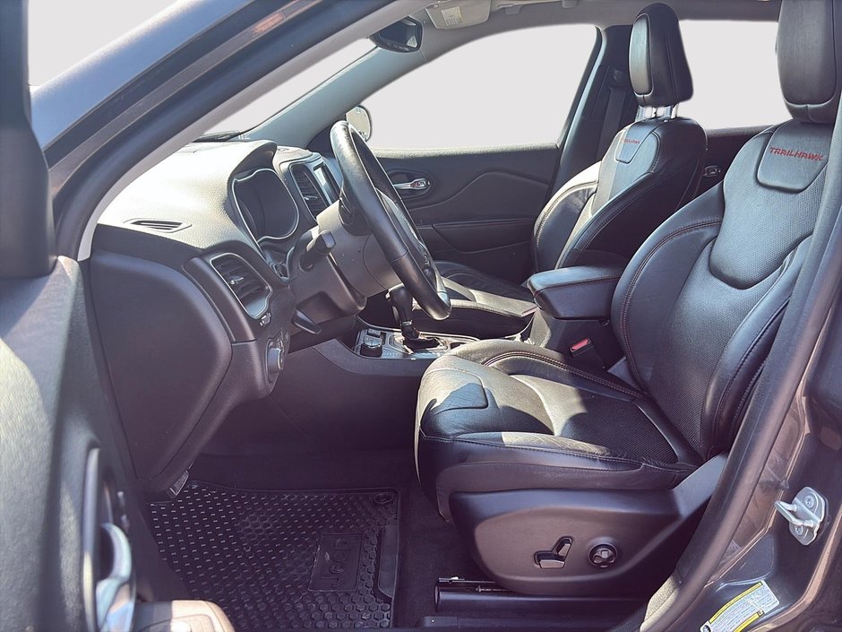 2021 Jeep Cherokee Trailhawk Elite-11